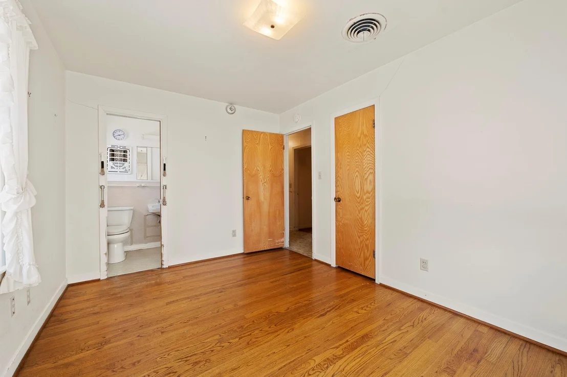 Photo of 5418 Bryan Road
