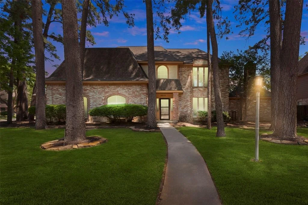 Photo of 18318 Mahogany Forest Drive