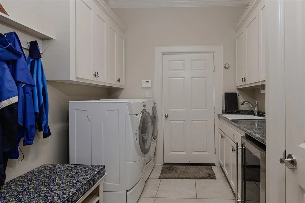Photo of 11 Chestnut Hill Court