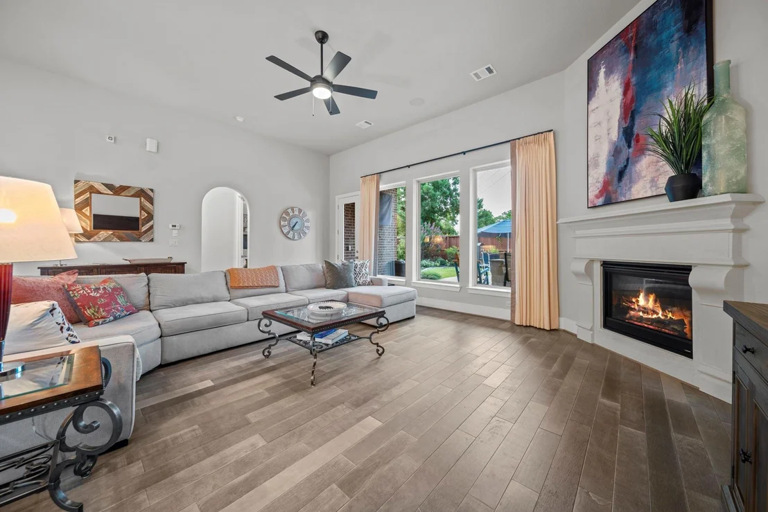 Photo of 30 Madrone Terrace Place