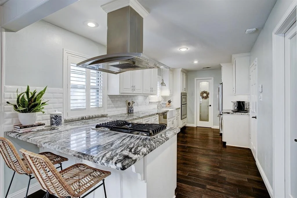 Photo of 1027 Chamboard Lane