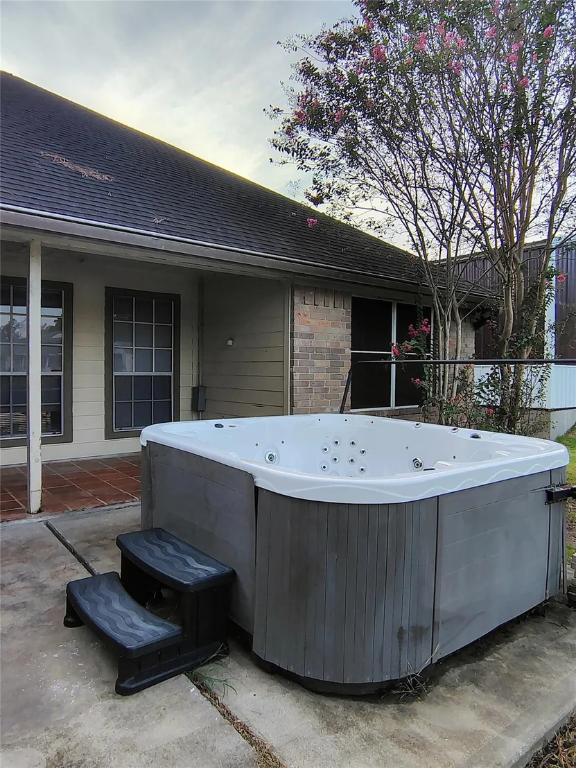 Photo of 3443 Shore Shadows Drive