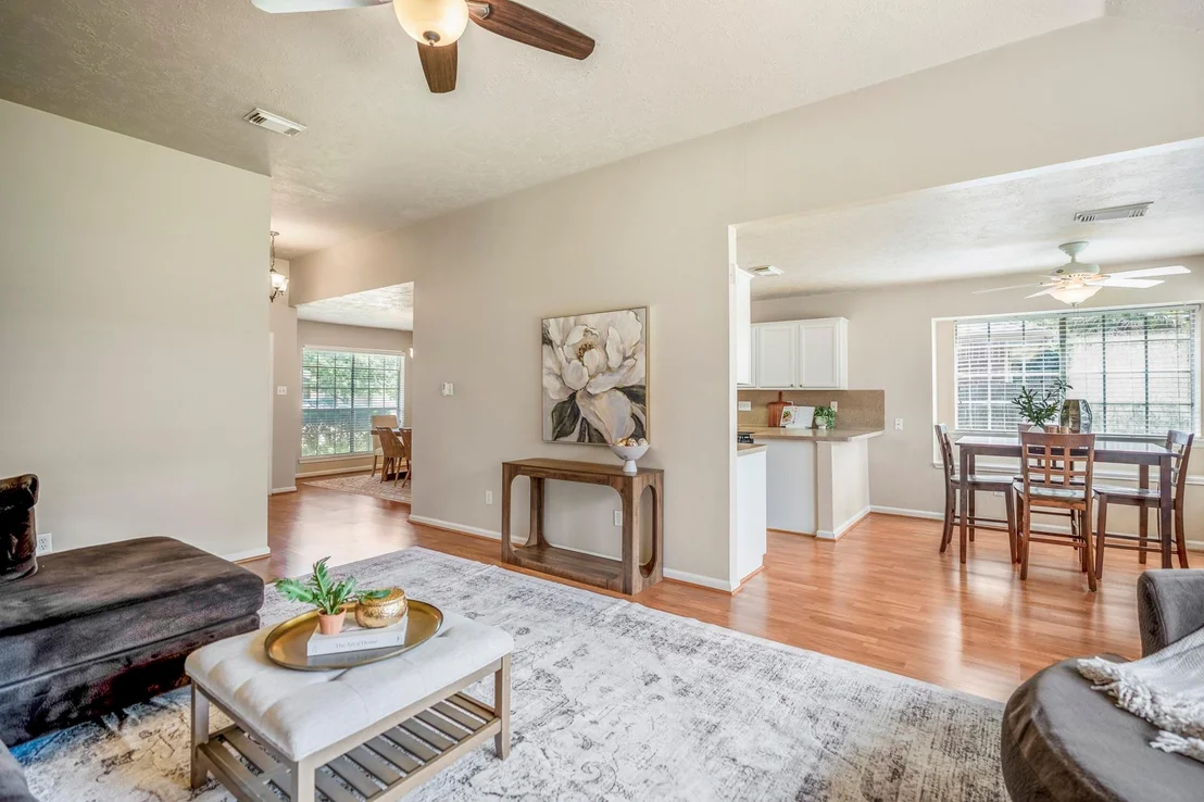 Photo of 16207 Indian Cypress Drive