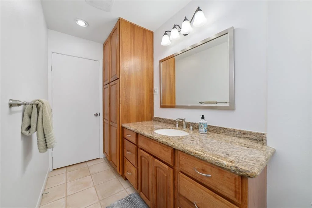 Photo of 10707 Landsdowne Drive