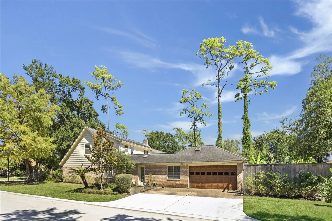 Photo of 8333 Cedarspur Drive