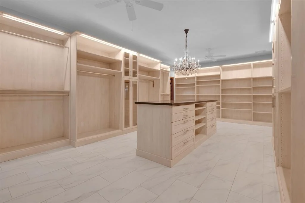 Photo of 702 Walnut Street