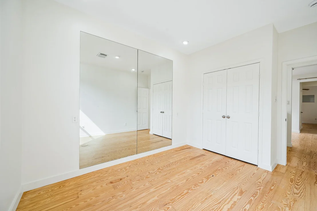 Photo of 235 Malone Street