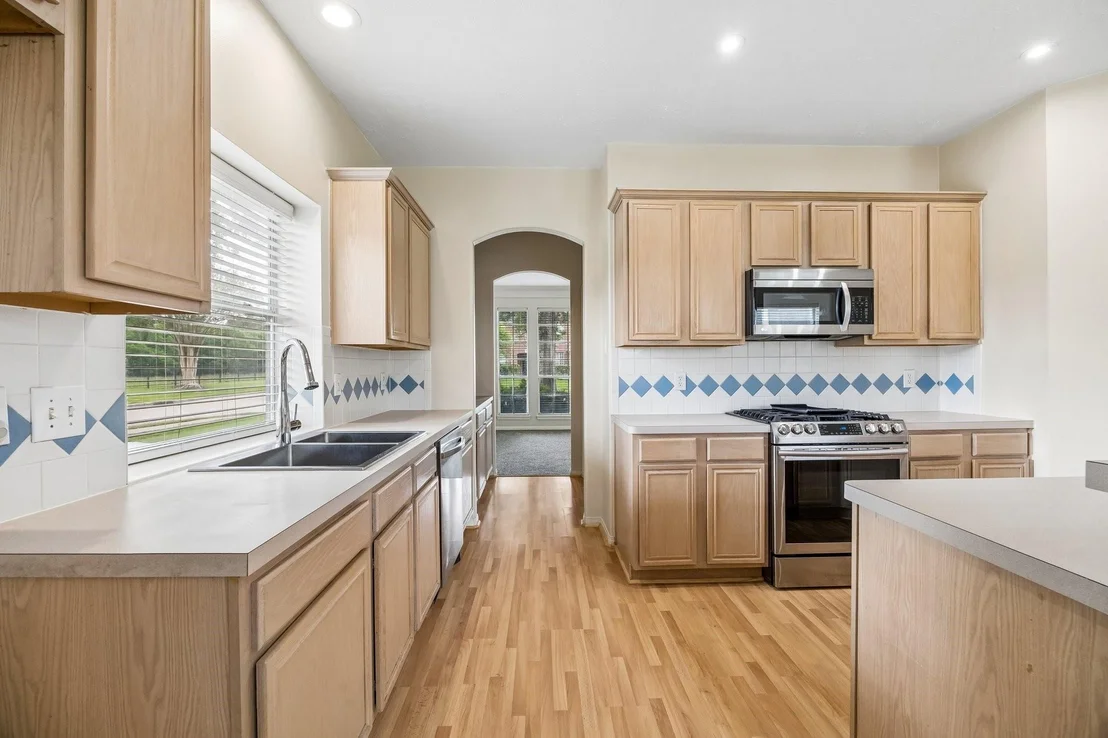 Photo of 18502 Mill Path Court