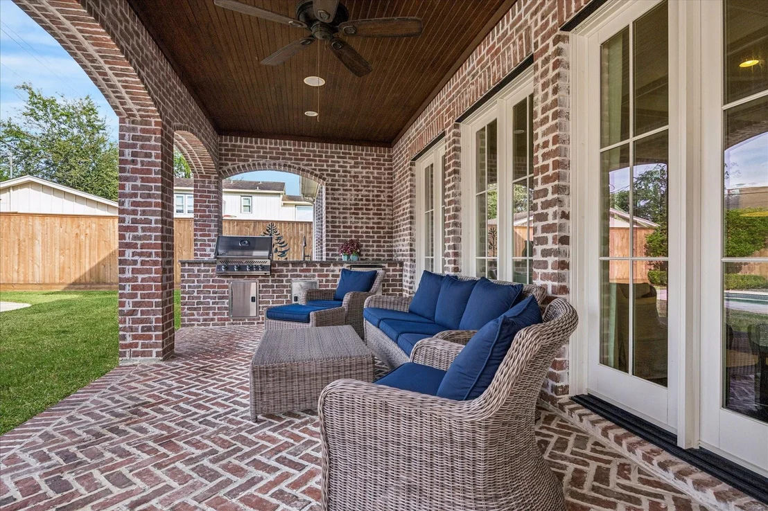 Photo of 6234 Lynbrook Drive