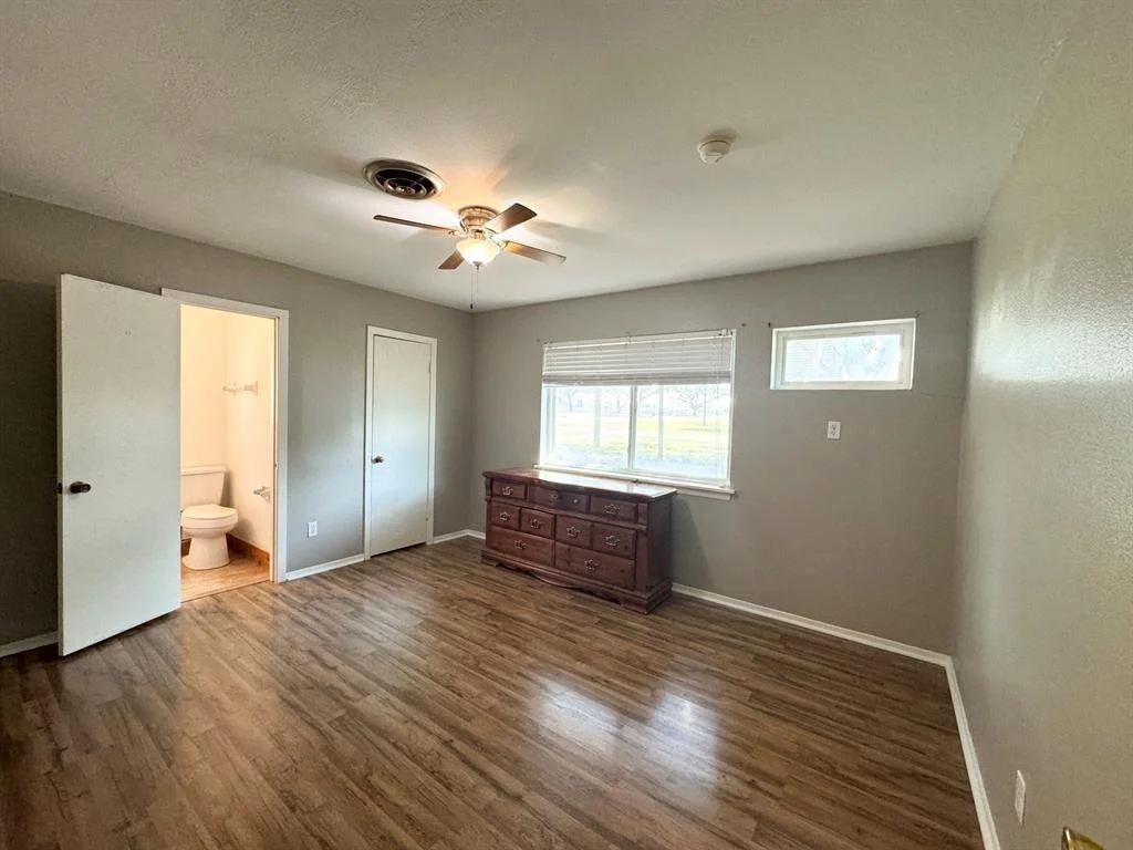 Photo of 412 Elm Street
