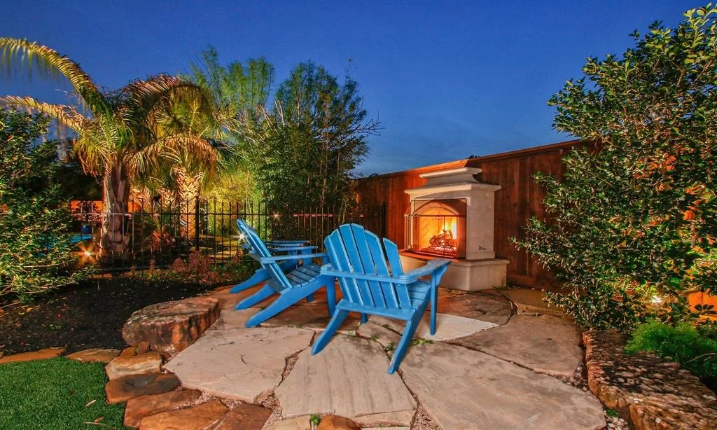 Photo of 6 White Meadow Court