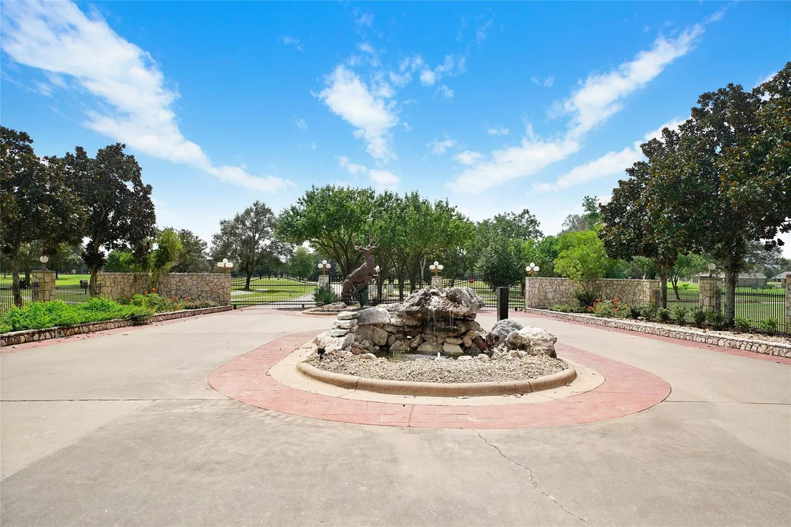Photo of 135 Lawrence Marshall Drive