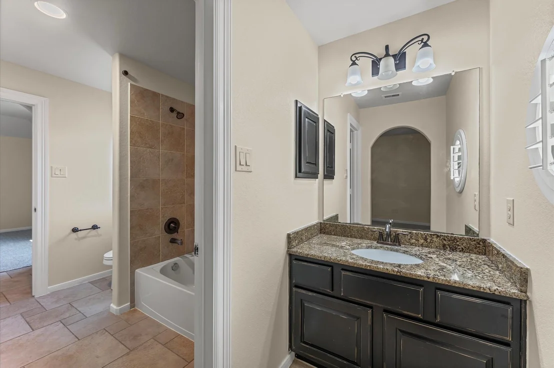 Photo of 7 N Beech Springs Circle