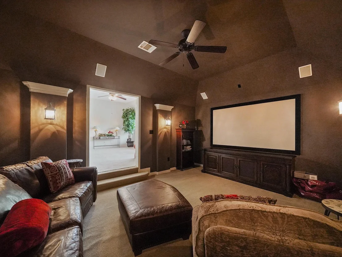 Photo of 6015 Madrone Mdw Drive