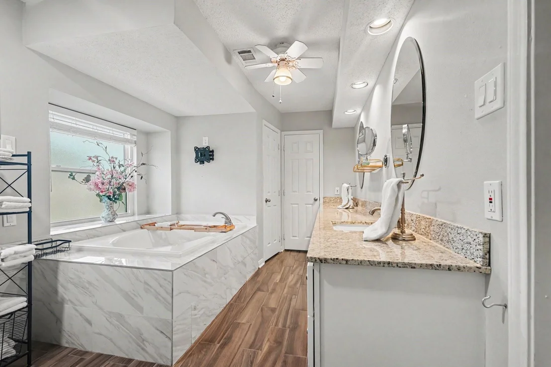 Photo of 10819 Jaycreek Drive