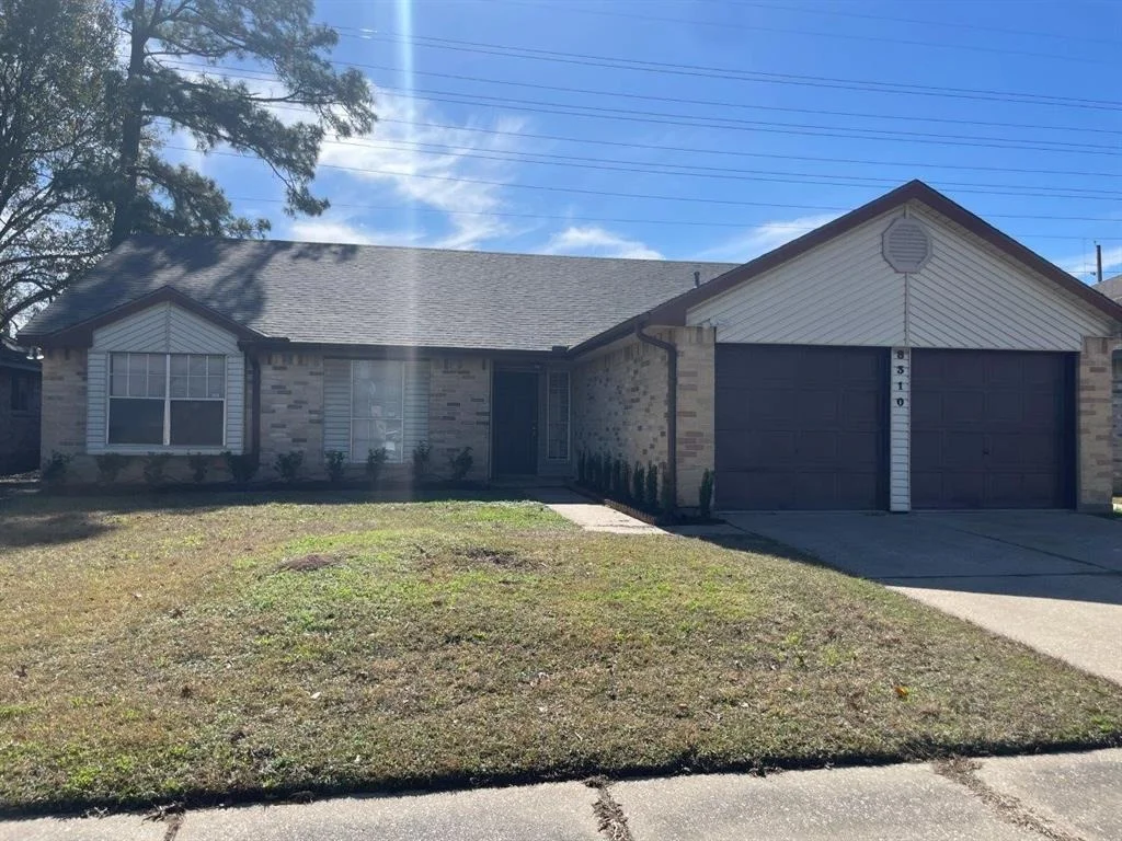 Photo of 8310 Old Maple Lane