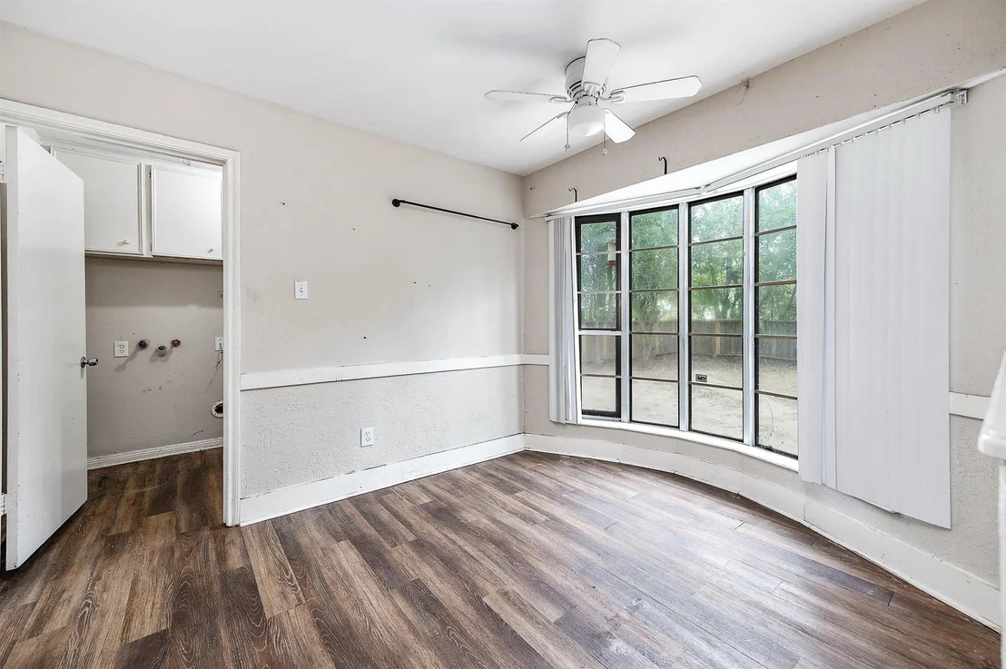 Photo of 7526 Antoine Drive