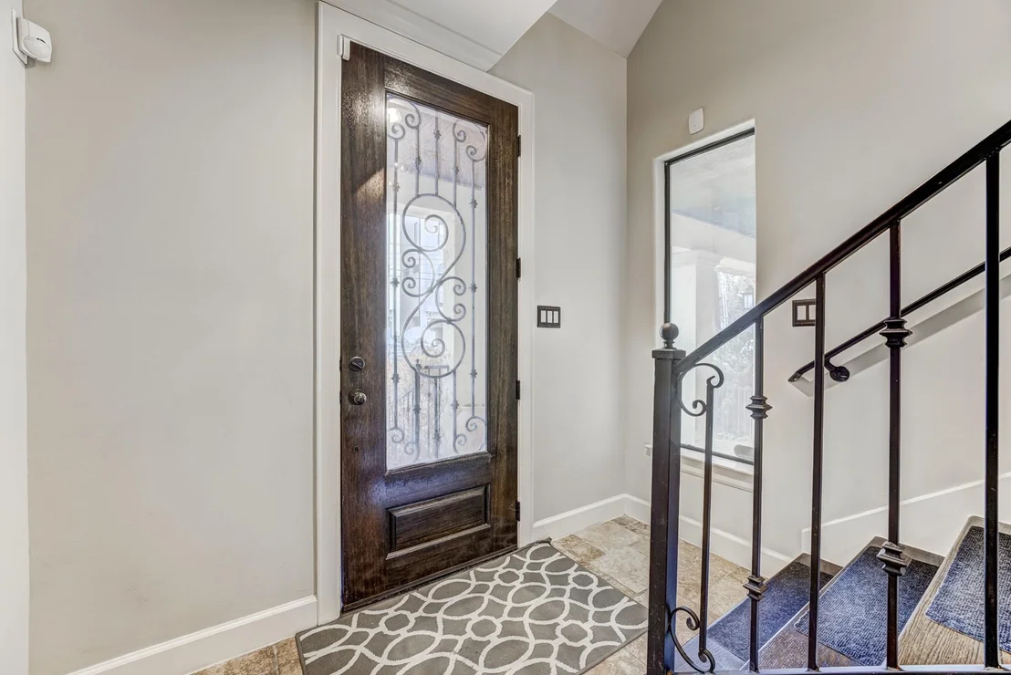 Photo of 2308 Couch Street