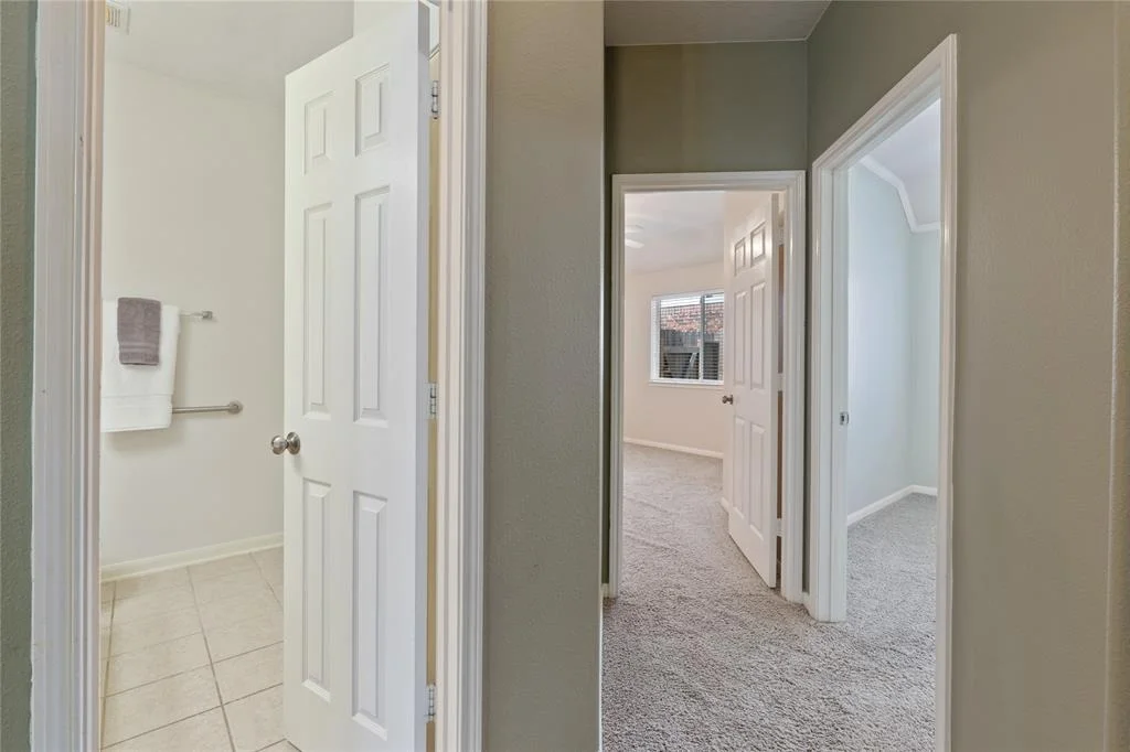Photo of 20918 Clovermeadow