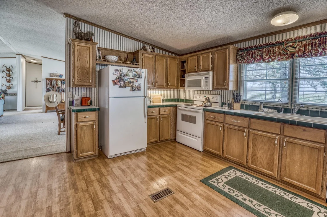 Photo of 687 County Road 340