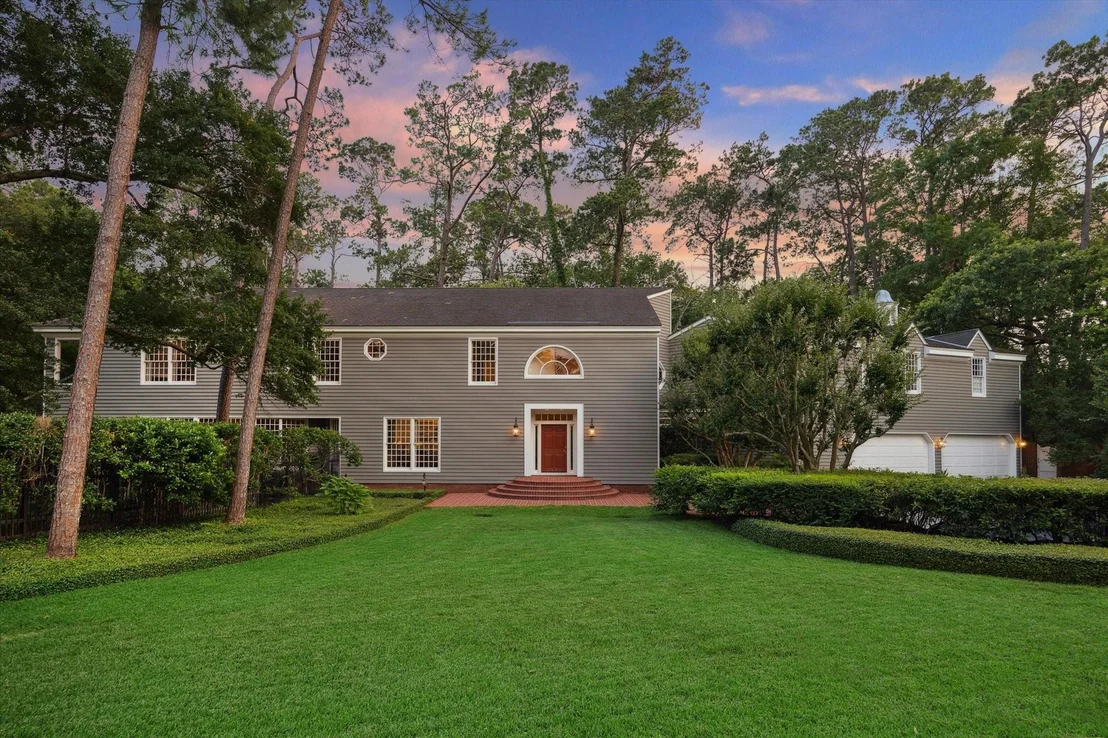 Photo of 3971 Inverness Drive
