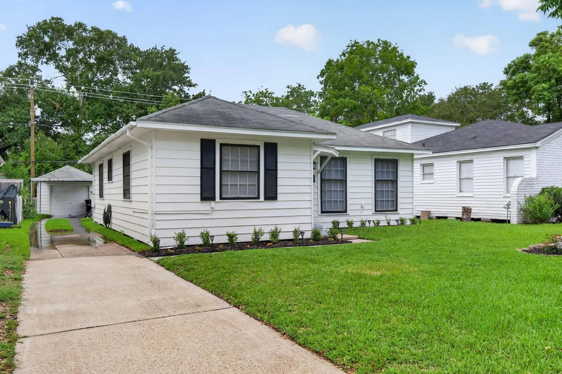 Photo of 8323 Bonner Drive