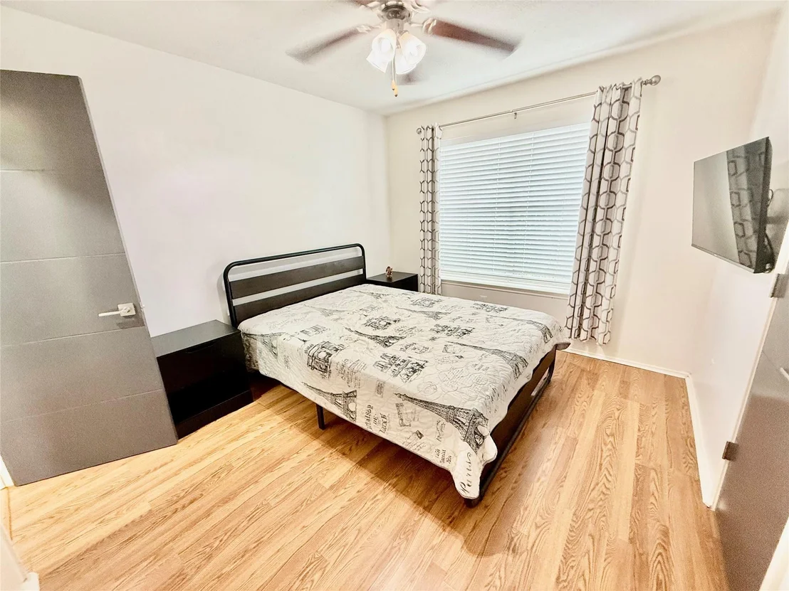 Photo of 3719 Nutwood Lane