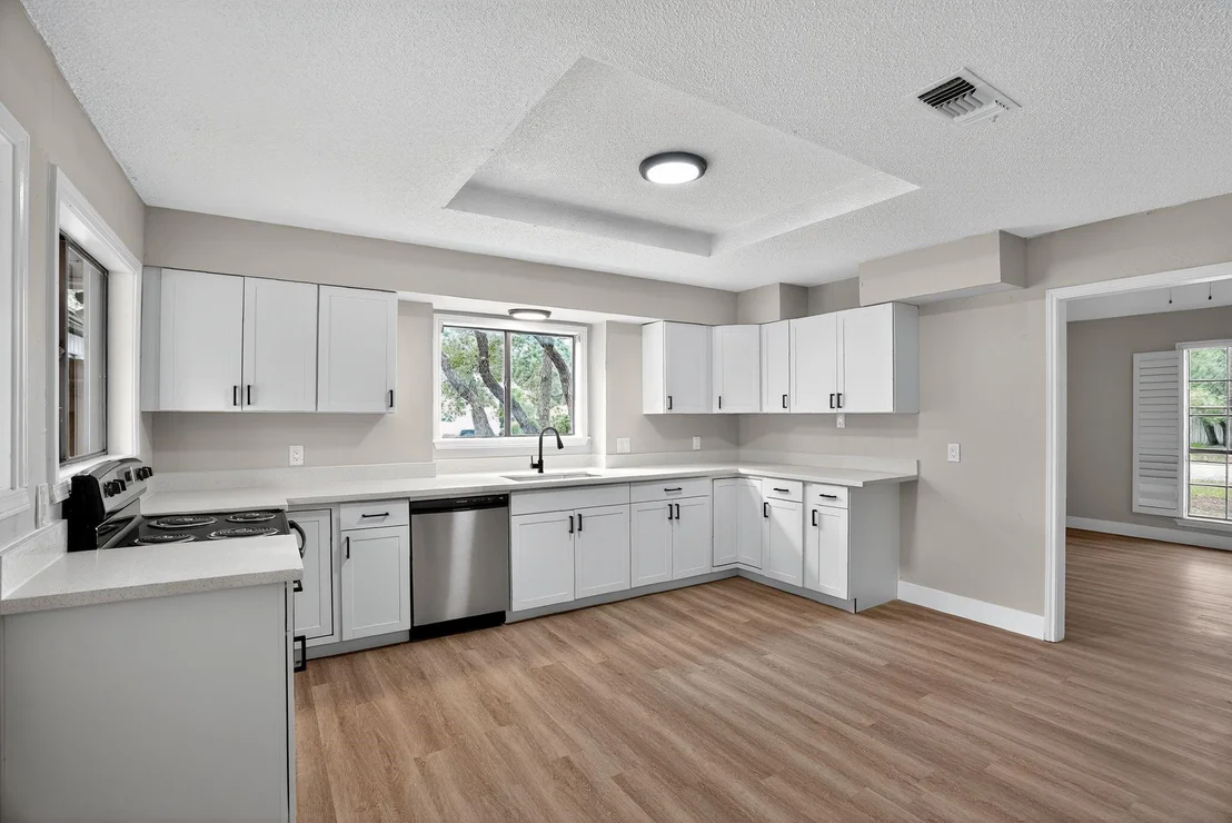 Photo of 107 Cherry Hills