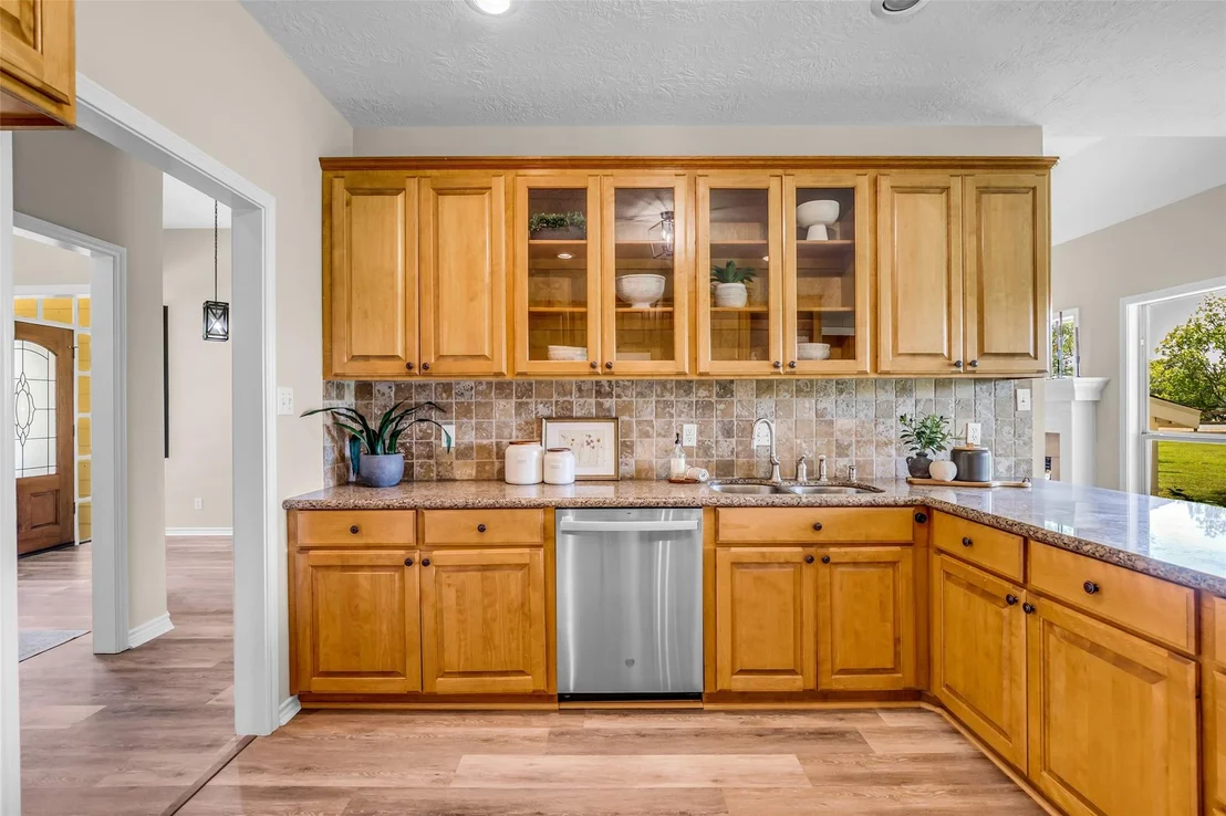 Photo of 1075 Harrisburg Road