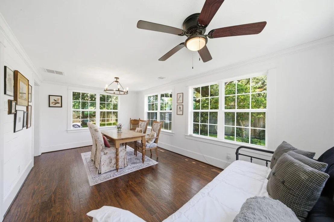 Photo of 5313 Palm Drive