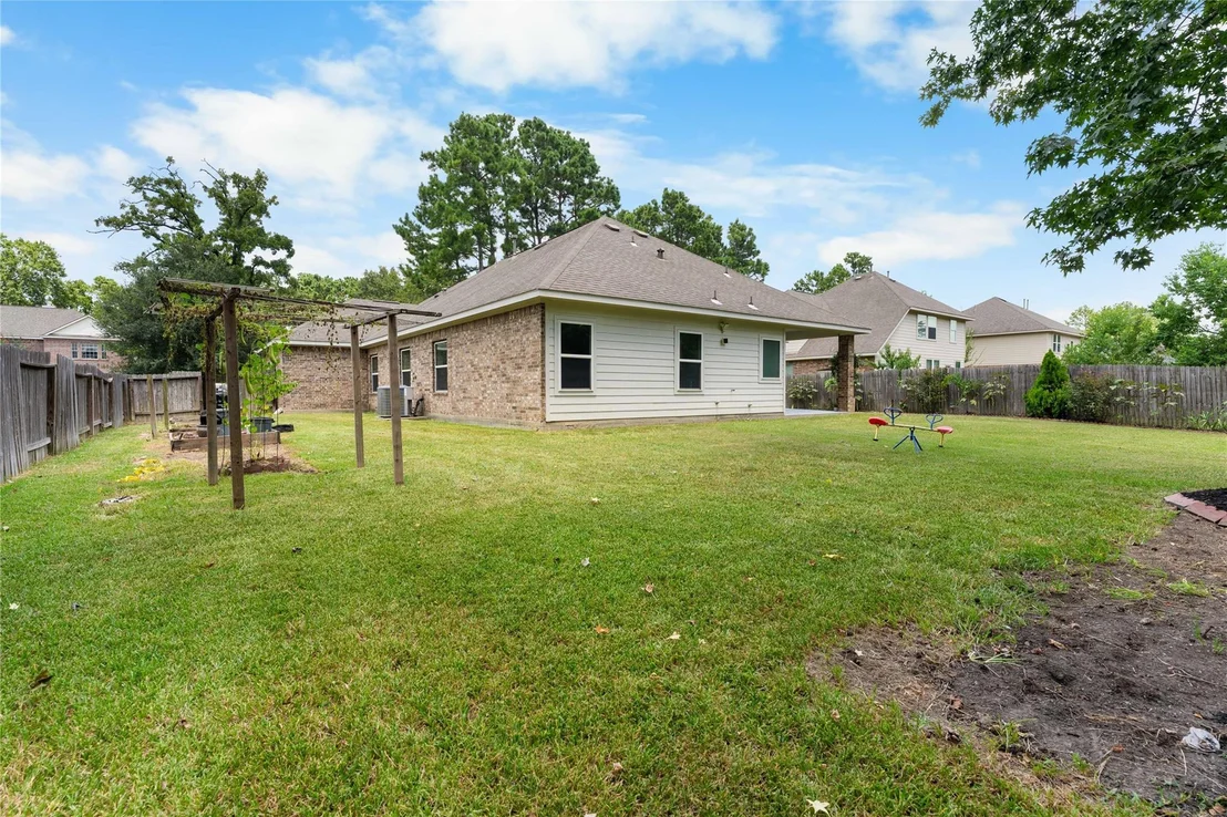 Photo of 6923 Dillon Drive