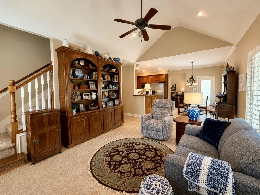 Photo of 2902 Twisted Oak Drive