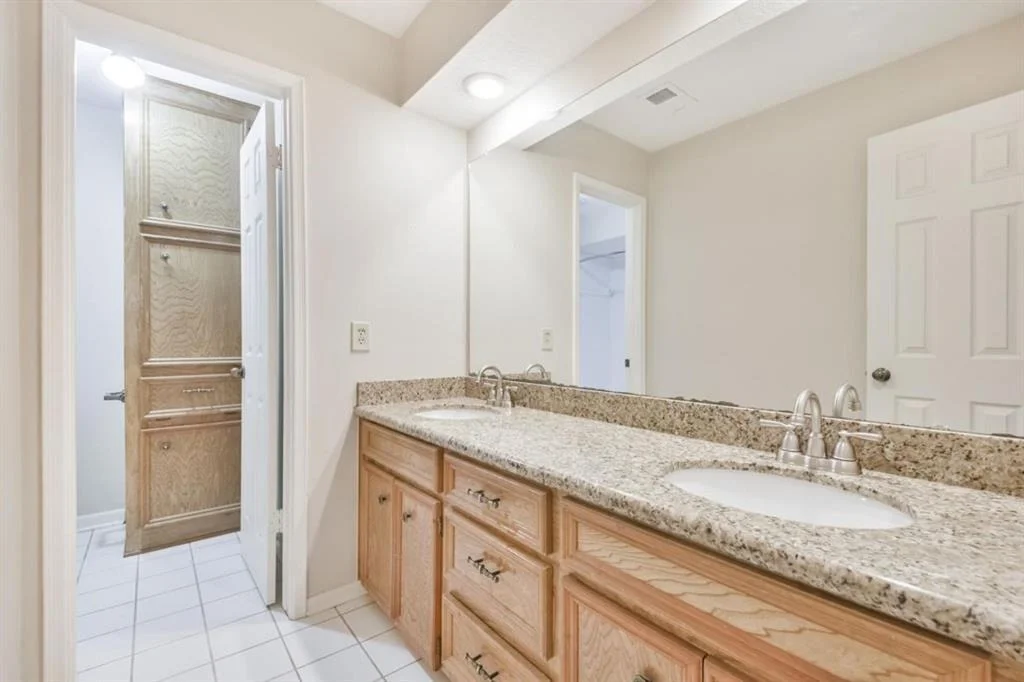 Photo of 17718 Surreywest Lane