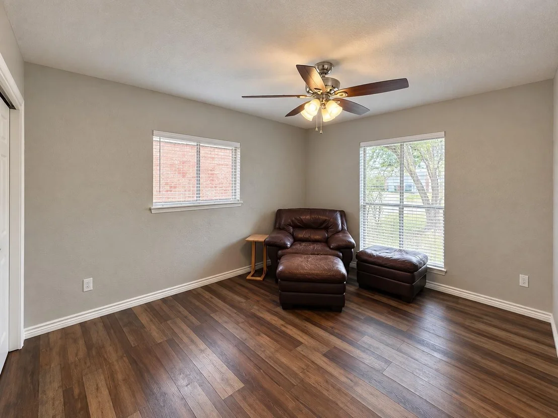 Photo of 966 Bramling Circle