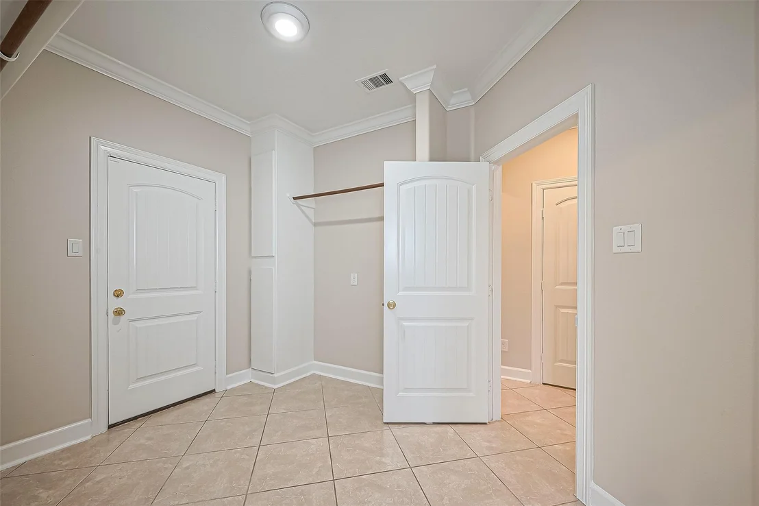 Photo of 2409 Spears Drive