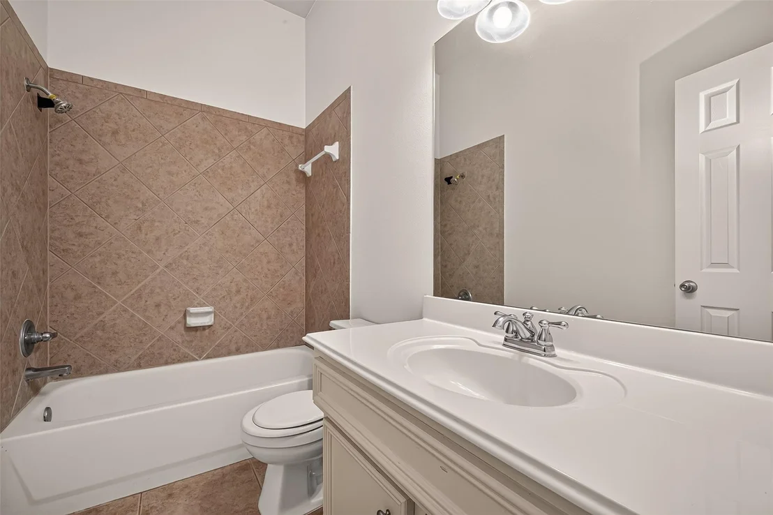 Photo of 331 Silver Creek Circle