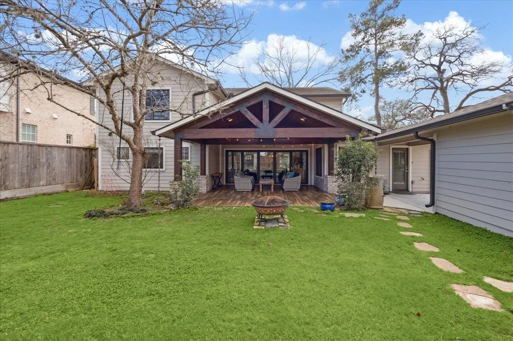 Photo of 14530 Bramblewood Drive