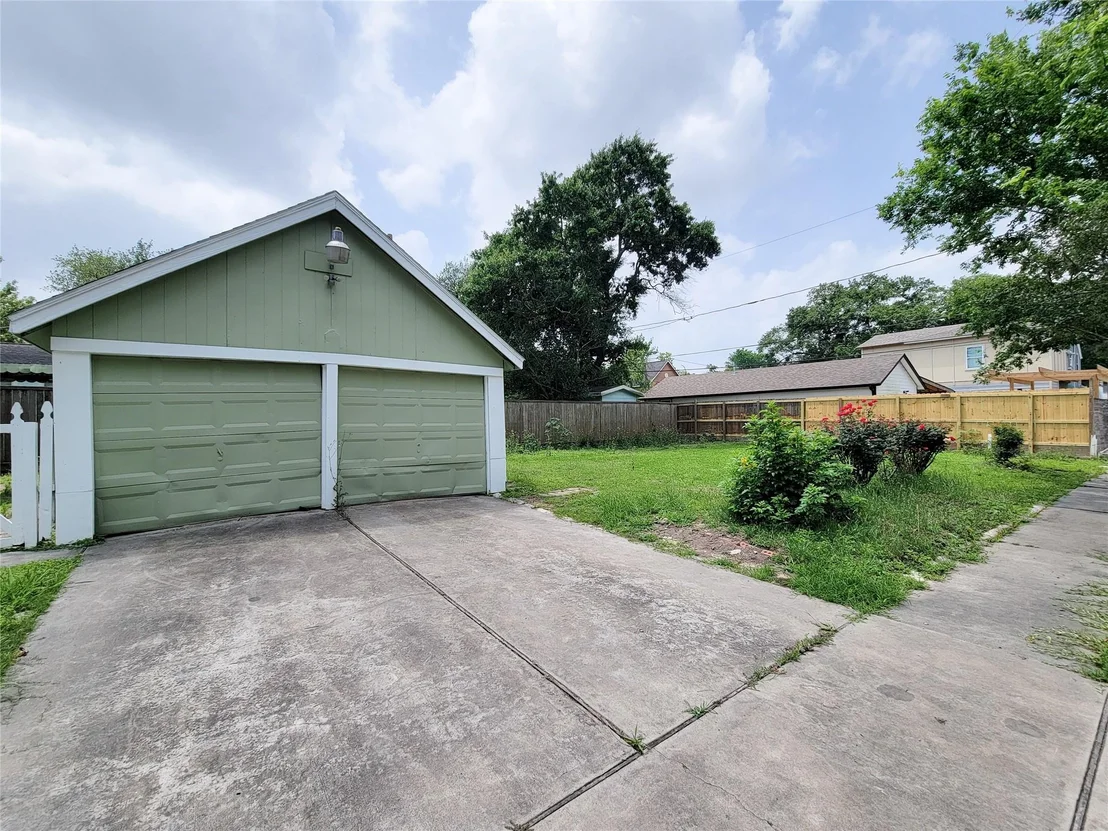 Photo of 8355 Wier