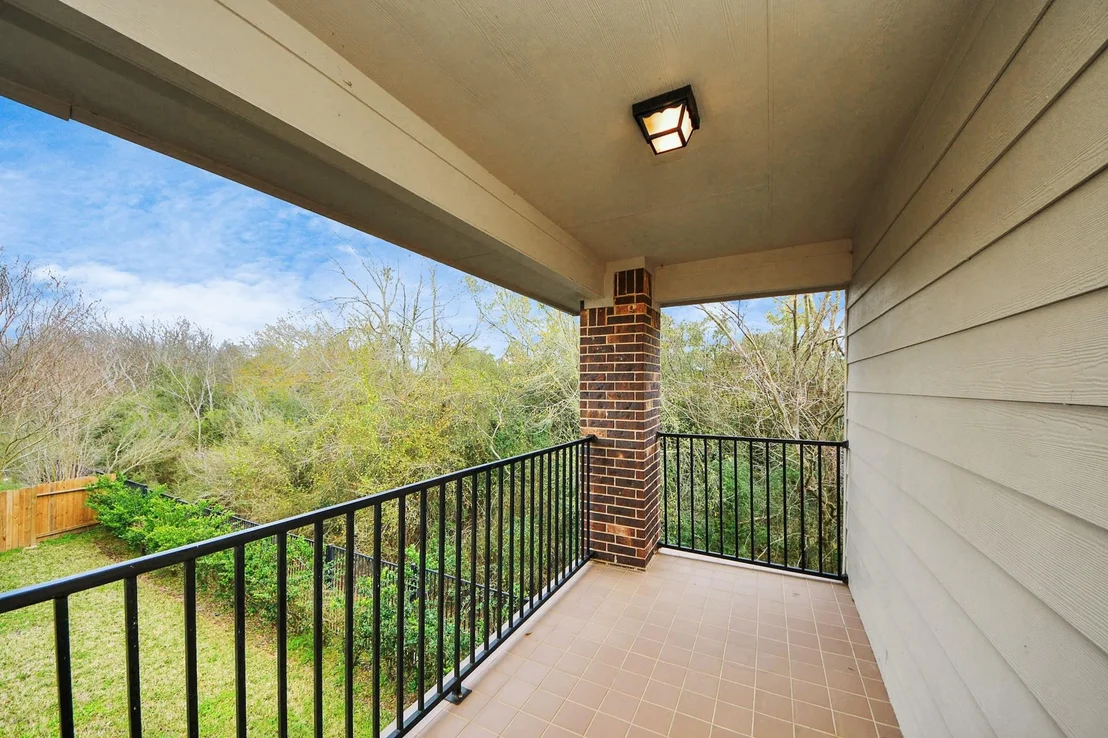Photo of 18006 E Williams Bend Drive