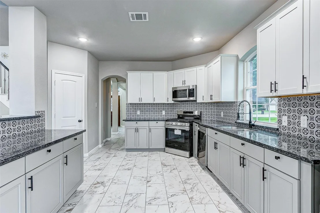 Photo of 1026 Riverchase Drive
