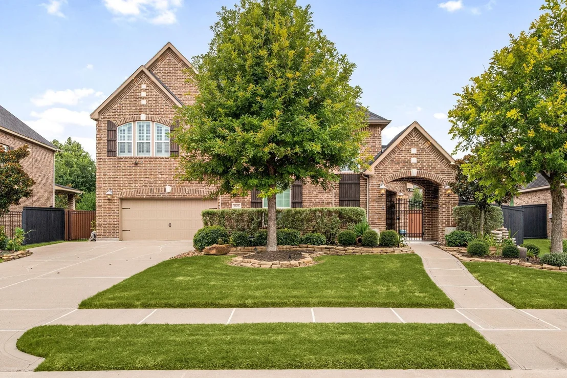 Photo of 1106 River Bow Drive