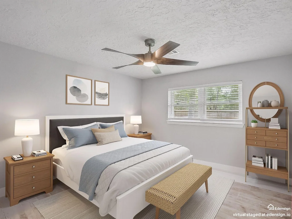 Photo of 2921 Oak Drive