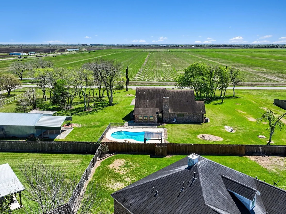 Photo of 3913 County Road 106