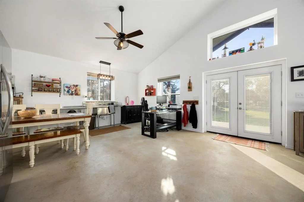 Photo of 33180 Wright Road