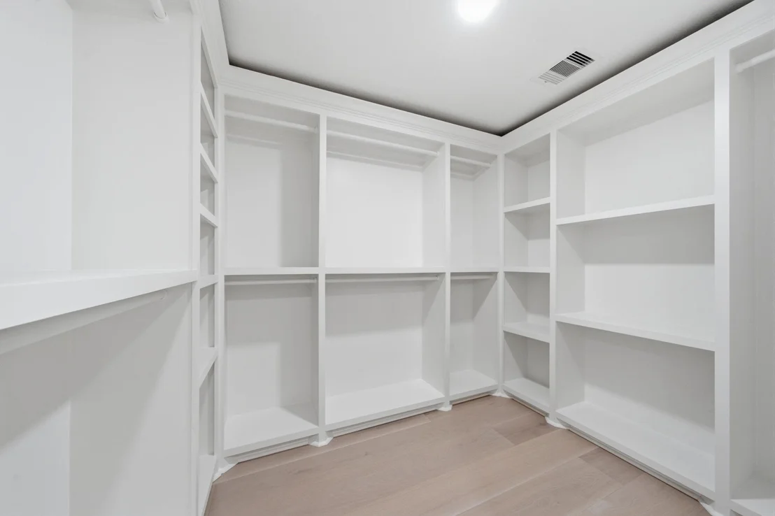 Photo of 10714 Cranbrook Road
