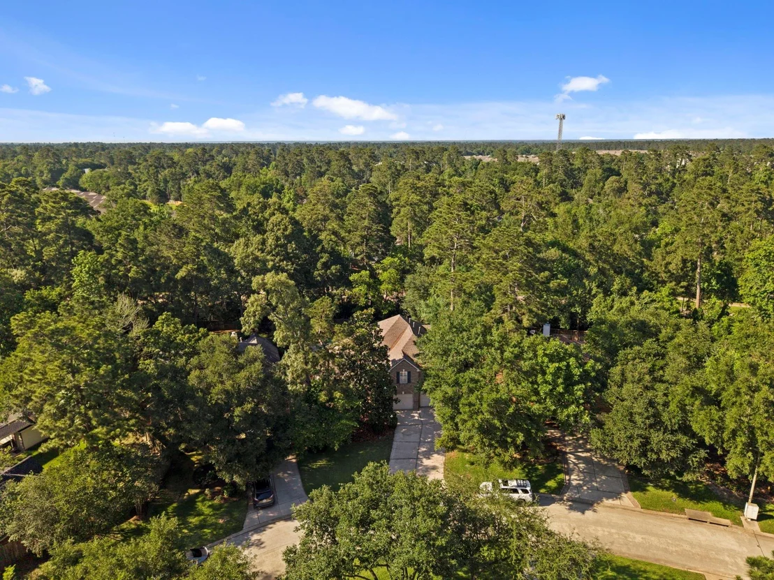 Photo of 78 E Hobbit Glen Drive