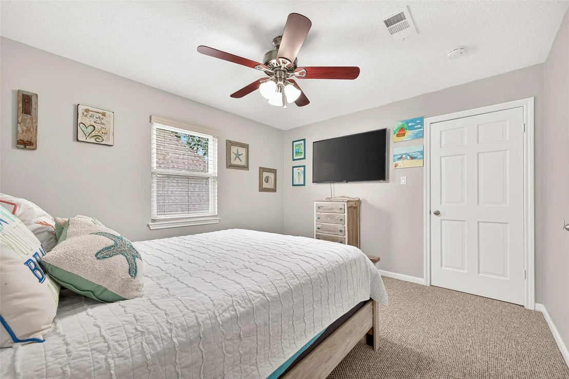 Photo of 37 Windsor Drive