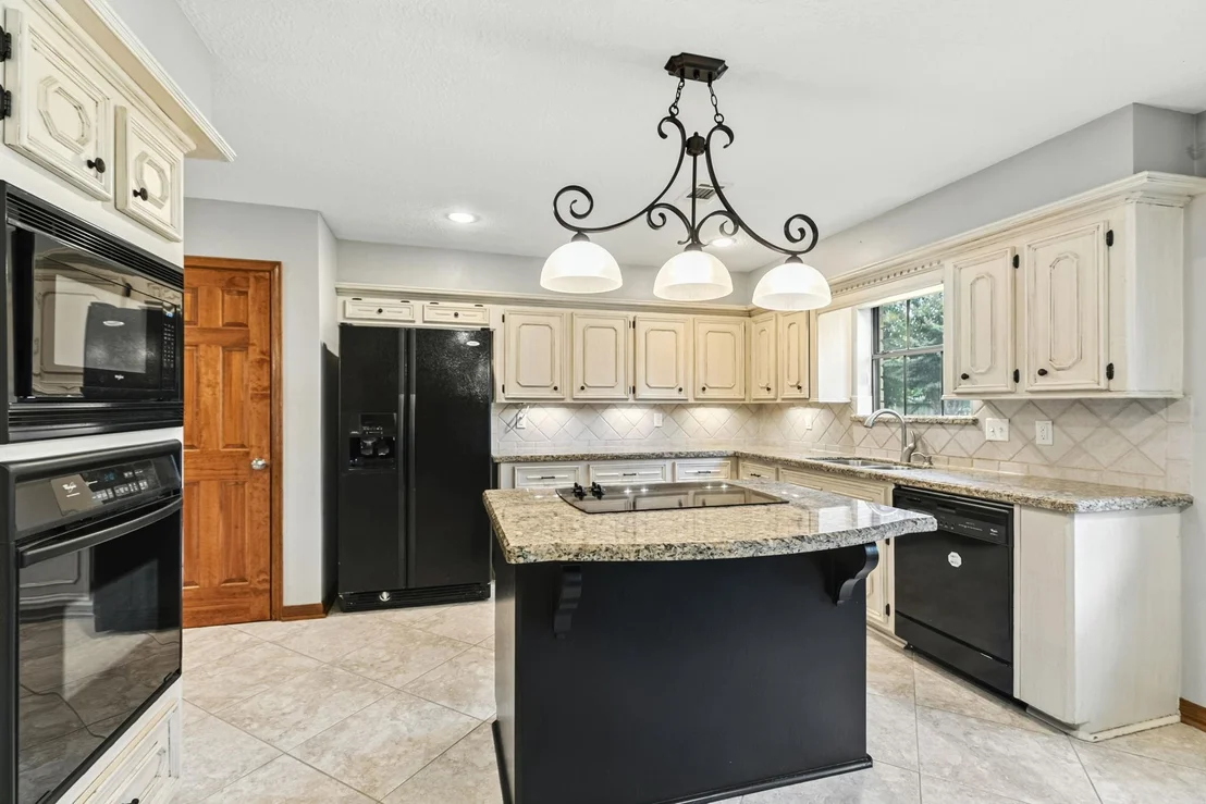 Photo of 17707 December Pine Lane