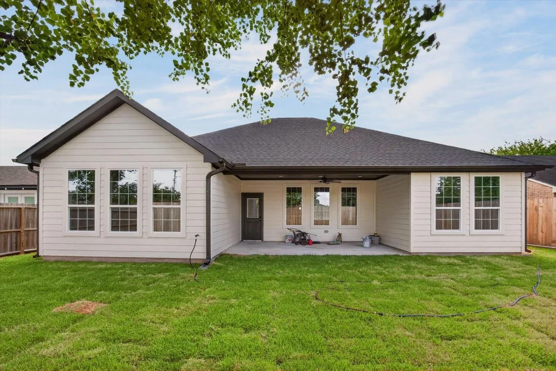 Photo of 6523 Vanlynn Lane
