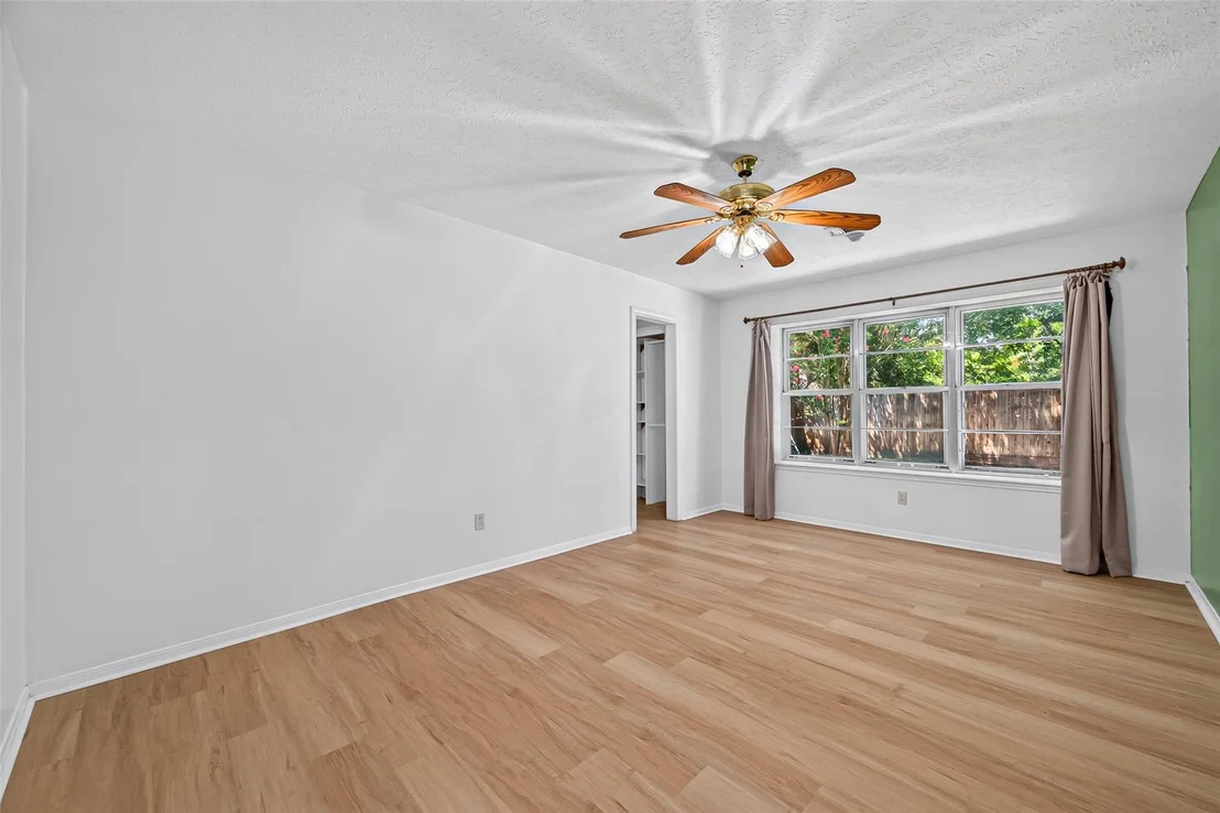 Photo of 25506 Many Oak Drive